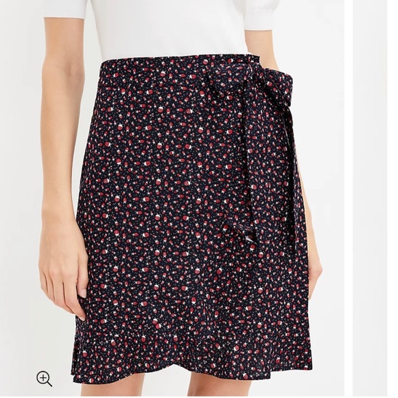 LOFT Dresses & Skirts - 🌶️ *NWOT* LOFT Ladybug Ruffle Wrap Skirt. Size 2